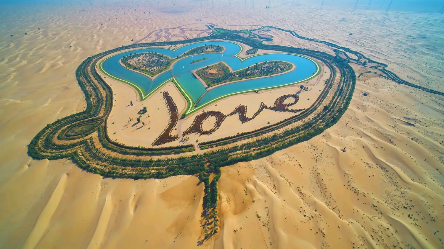 Love Lake Al Qudra