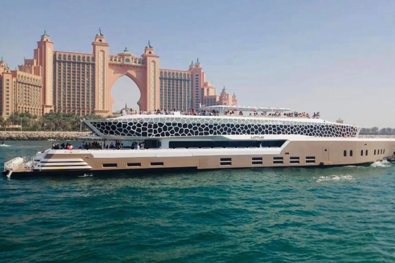 Dubai Boat Tours