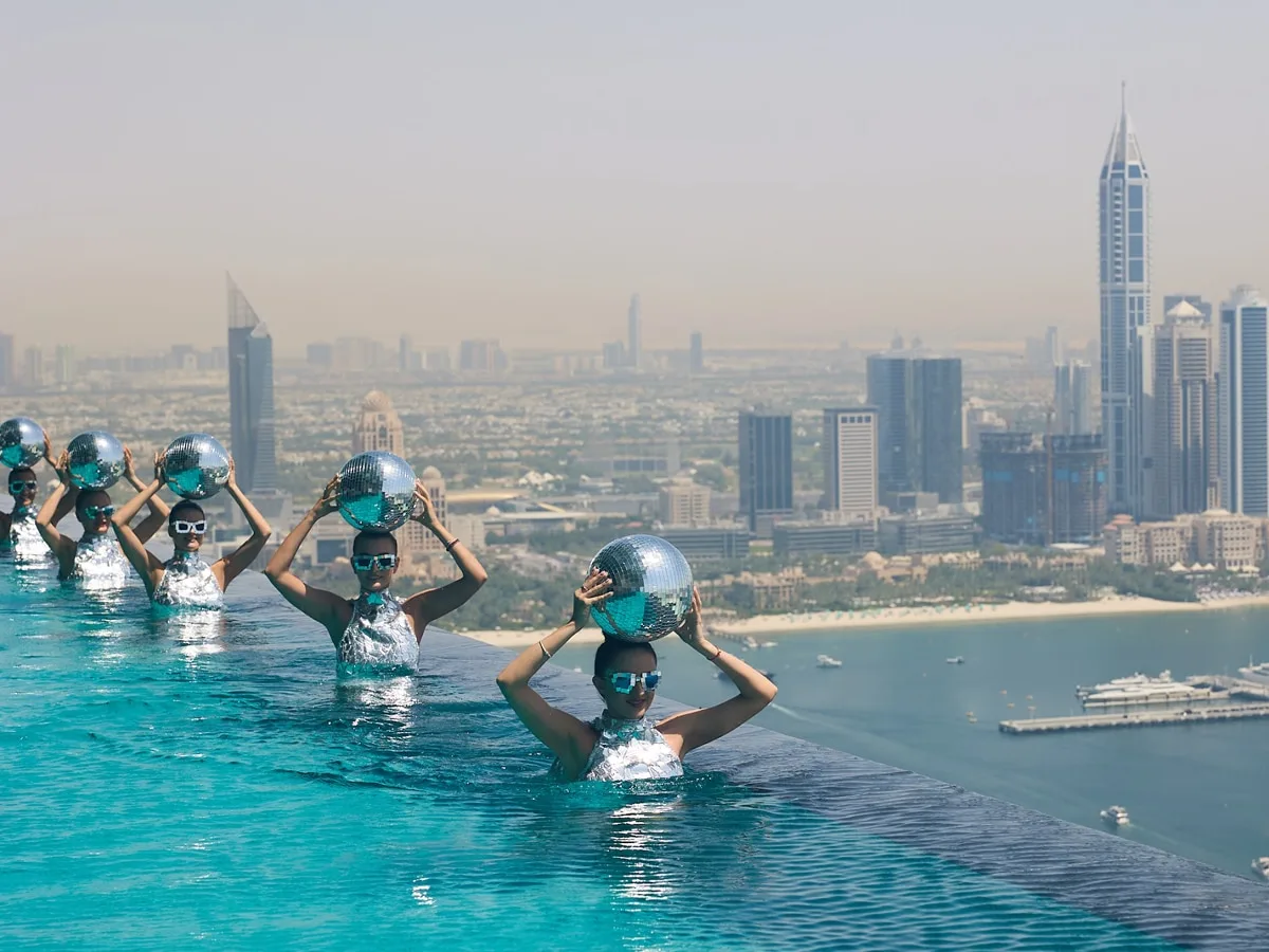 Aura Skypool