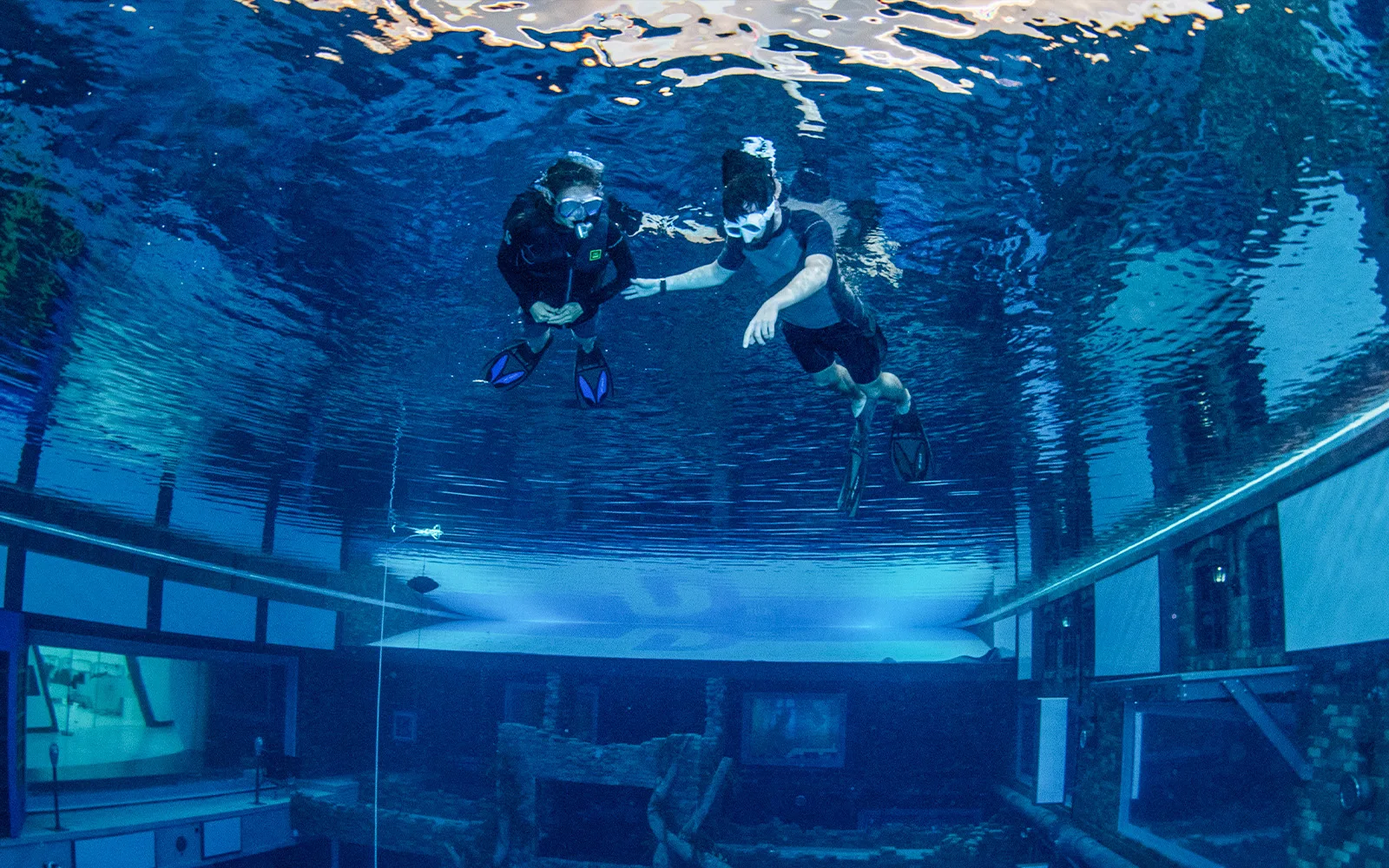 Deep Dive Dubai