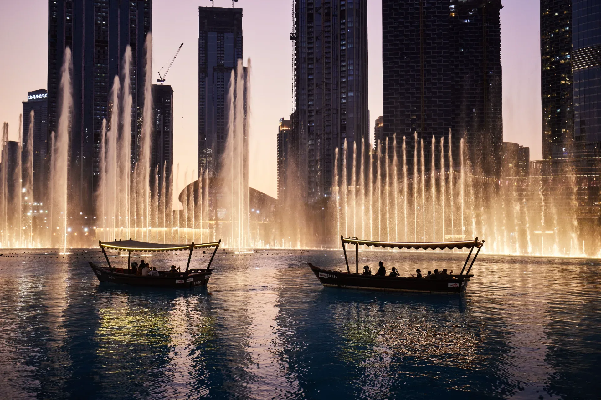 Dubai Fountain Lake Ride